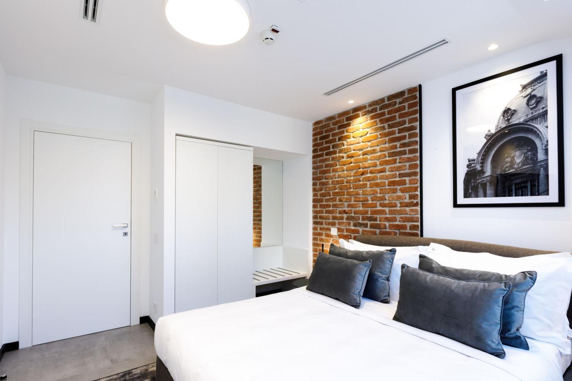 Old Town Snail Design Apartments Bucharest Exterior photo