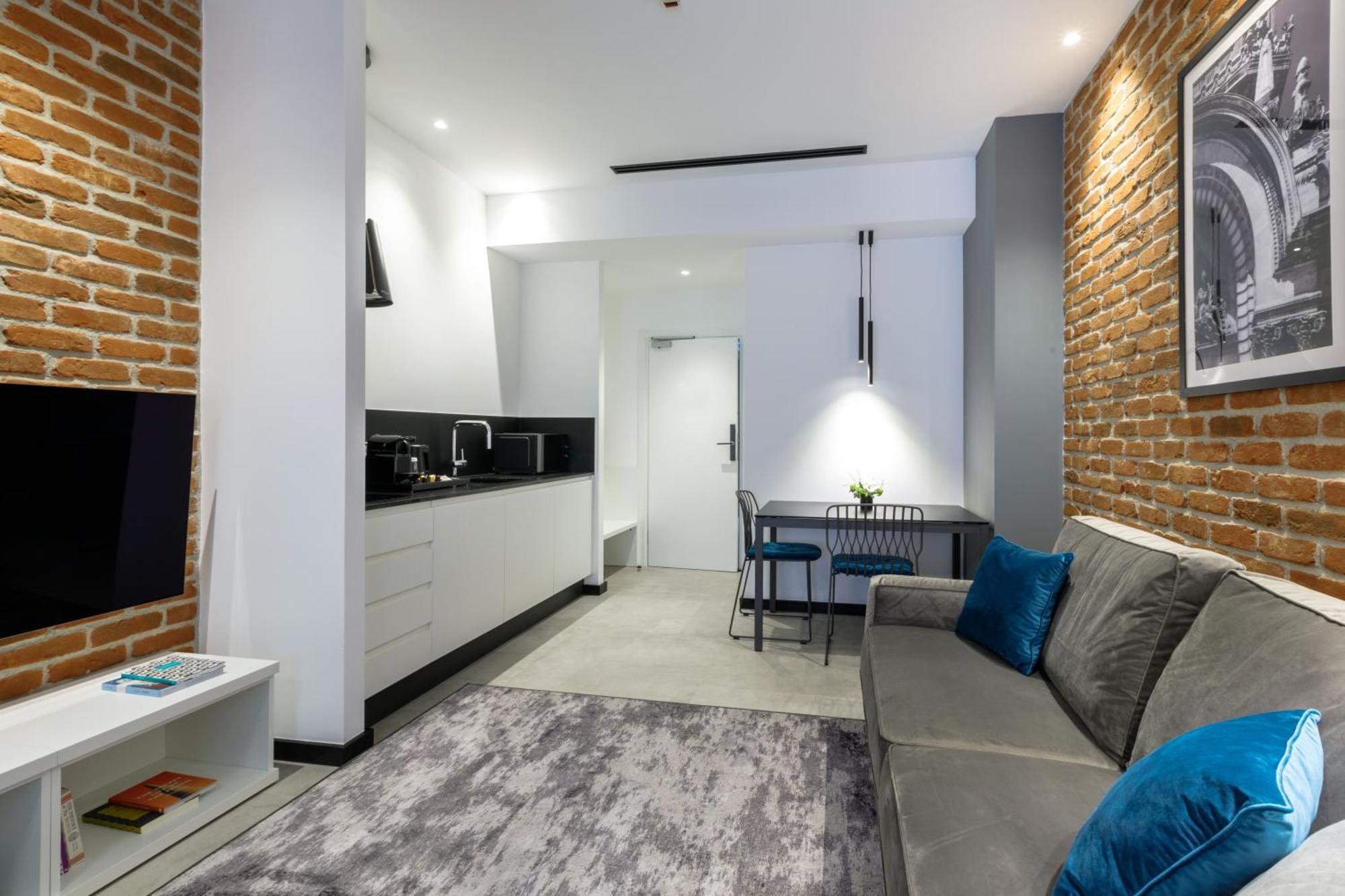 Old Town Snail Design Apartments Bucharest Exterior photo