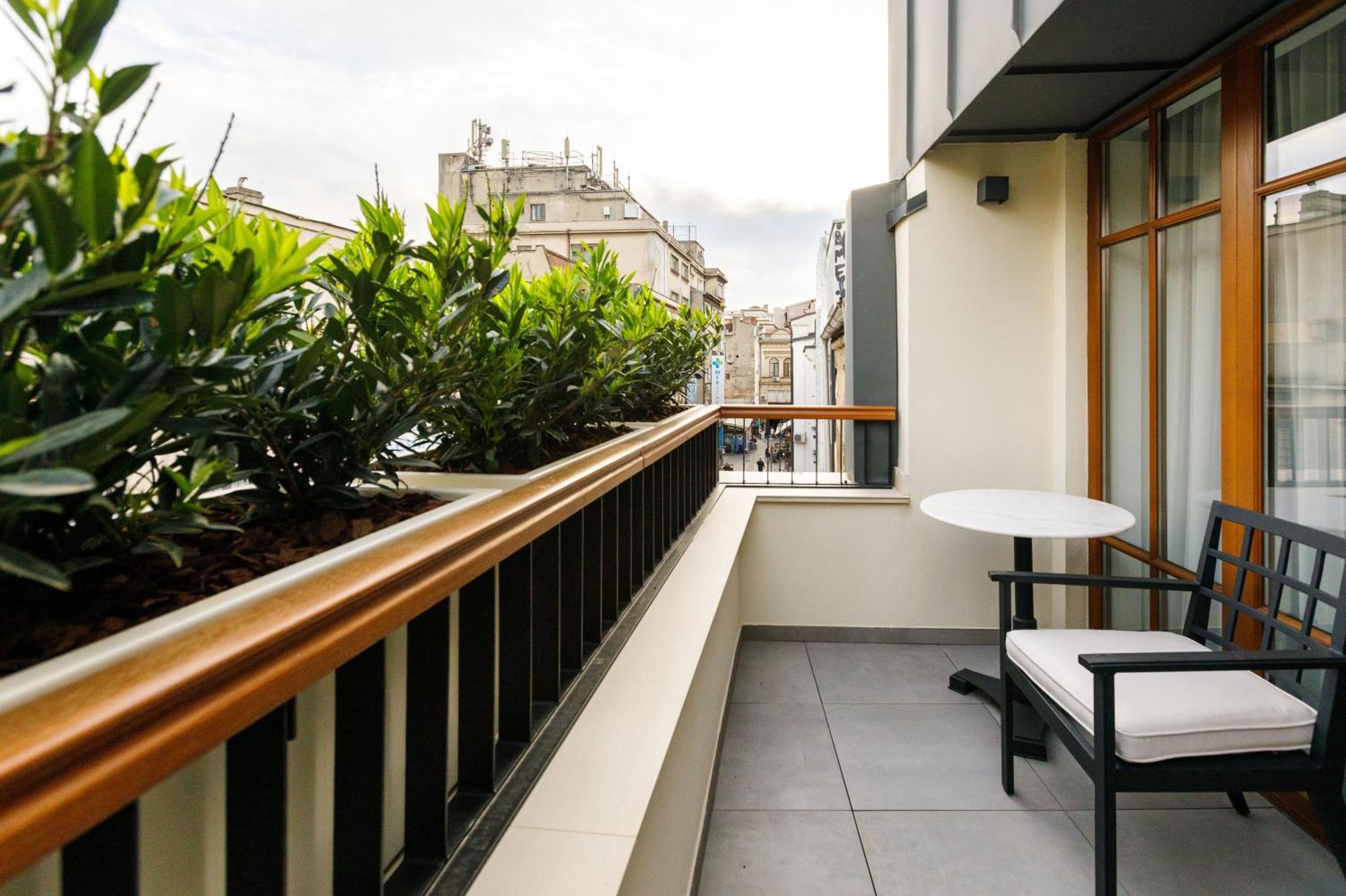 Old Town Snail Design Apartments Bucharest Exterior photo